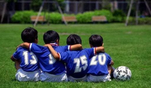 香蕉视频APP污污厂家想让孩子长高高吗？快来加入运动行列
