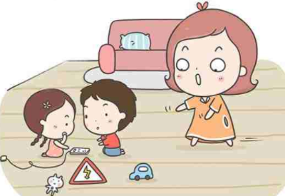 儿童黄色网站香蕉视频提醒家庭教育不容忽视：孩子高铁吵闹，乘客提醒被家长怼